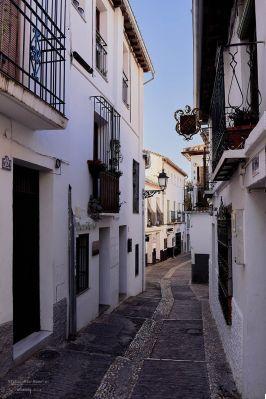 El Albaicín: Calles que Susurran Historia